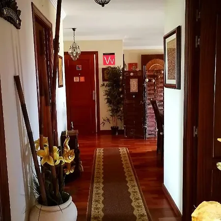 Сasa de vacaciones Sawadi House